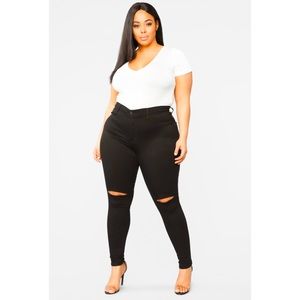 Fashion nova curve jeans in size 3X